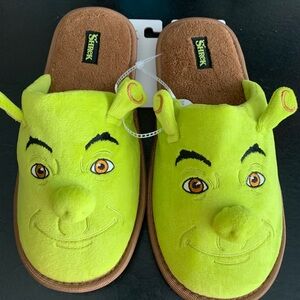 Shrek men’s  slippers size M 7/8